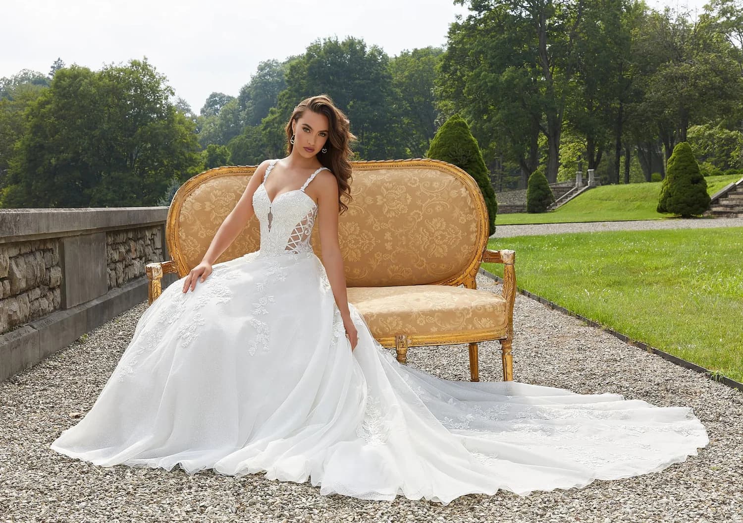 Osh Gosh Outlet Designer Wedding Prom Dresses at Outlet Prices