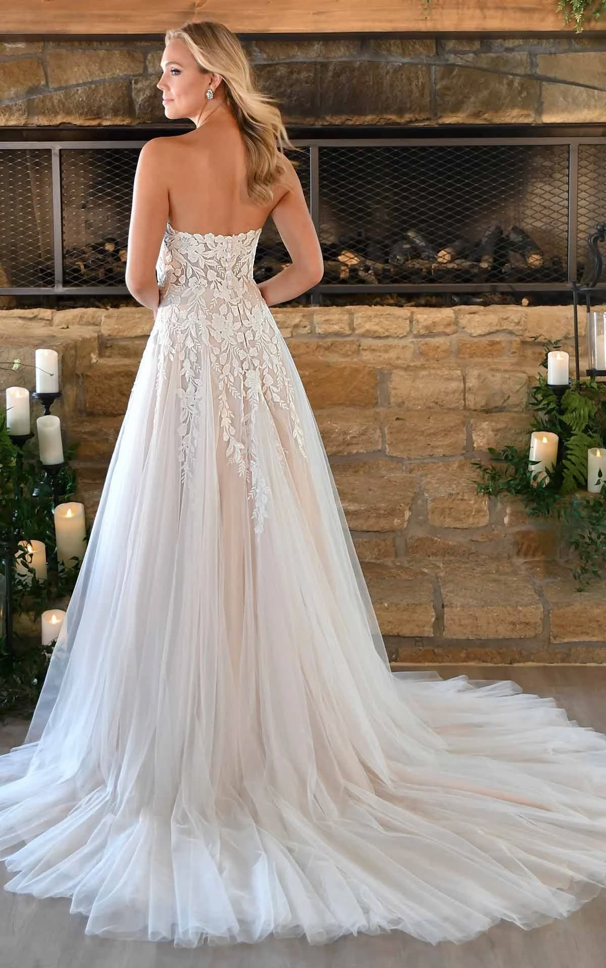 Stella York 7413 Bridal Gown